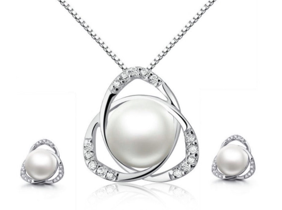 18K White Gold 1/2 ct Pearl Halo Round 18 Inch Necklace and Earrings Set Plated