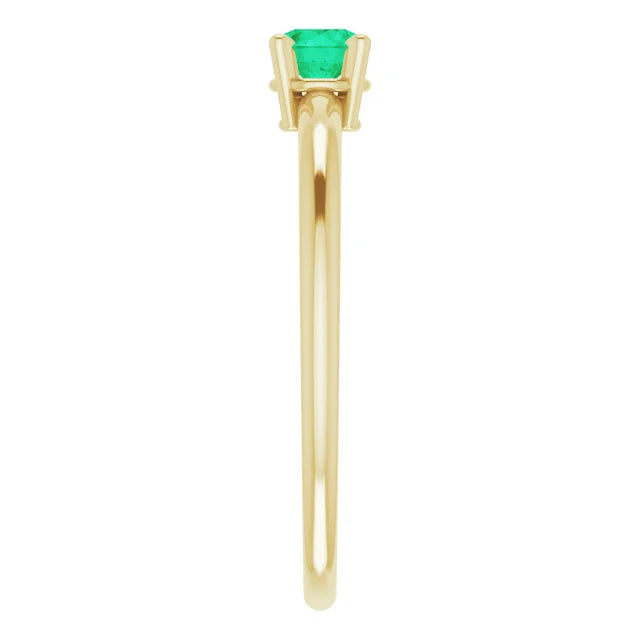 14K Yellow Gold 4 mm Lab-Grown Emerald Ring
