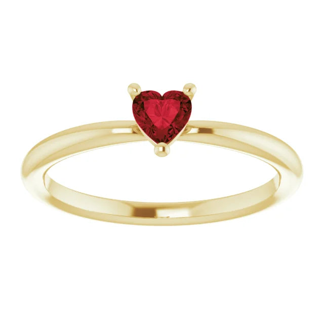 14K Yellow Gold Natural Mozambique Garnet Heart Solitaire Ring
